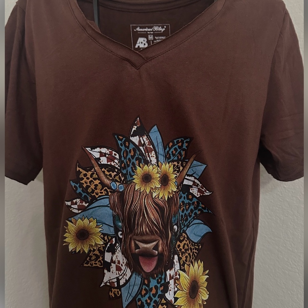 Brown Graphic T-Shirt with Sunflower and Animal Print